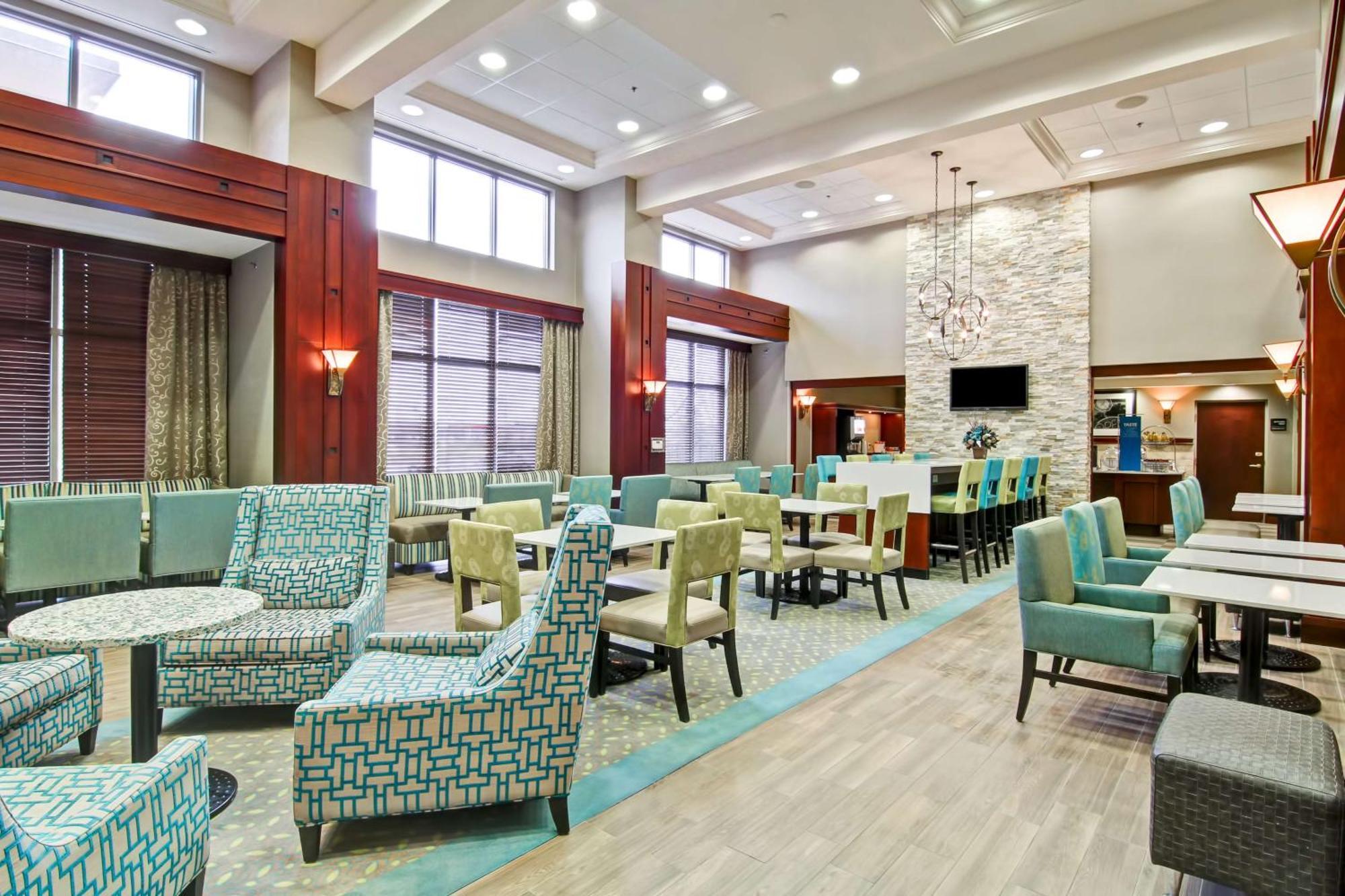 Hampton Inn & Suites Guelph Exterior foto